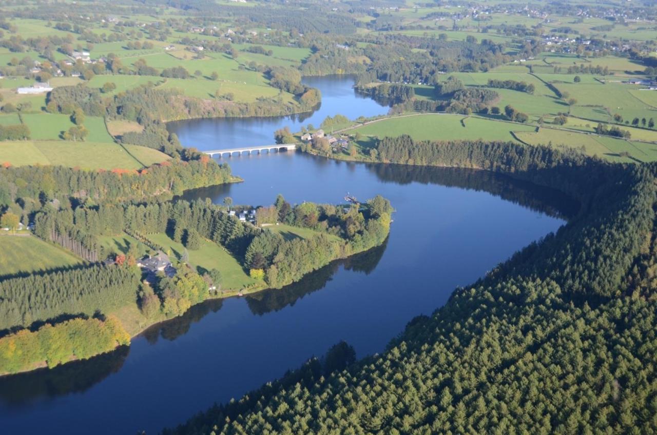 Les Lucioles Bed & Breakfast Francorchamps Exterior photo