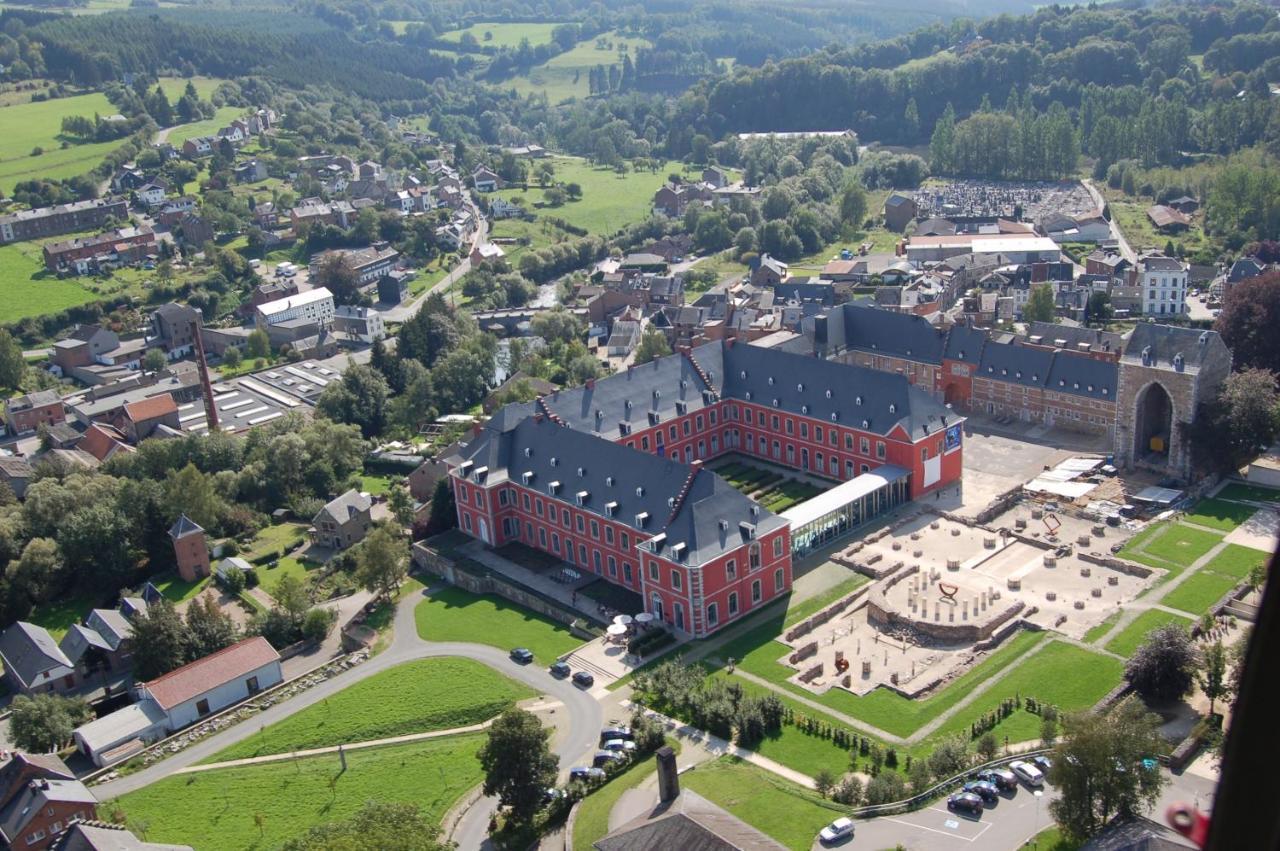 Les Lucioles Bed & Breakfast Francorchamps Exterior photo